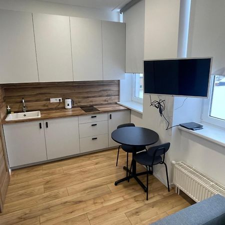 Airport Apartment 32 Self Check-In Free Parking VNO Extérieur photo