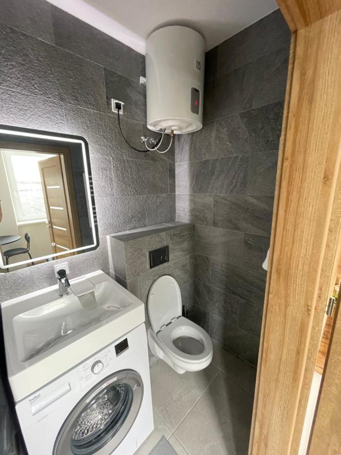 Airport Apartment 32 Self Check-In Free Parking VNO Extérieur photo